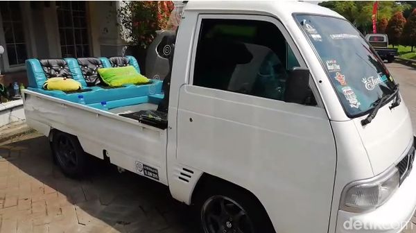 Mobil Pengangkut Sayur Dimodifikasi