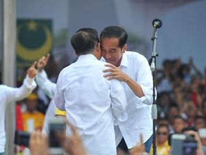 Potret Kebersamaan Jokowi-JK Saat Kampanye di Makassar