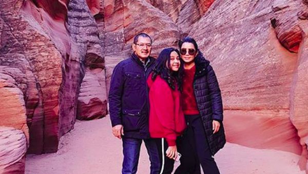 7 Potret Keharmonisan Mayangsari dan Keluarga yang Jarang Terekspos