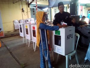 KPU Kudus Yakin Pemilih Hanya Butuh 45 Detik untuk Nyoblos 5 Kartu KPU Kudus Yakin Pemilih Hanya Butuh 45 Detik untuk Nyoblos 5 Kartu