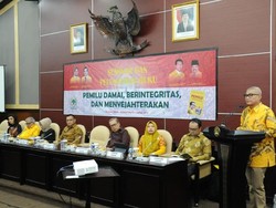 Luncurkan Buku, Agun Gunandjar Ingin Pemilu Menyejahterakan