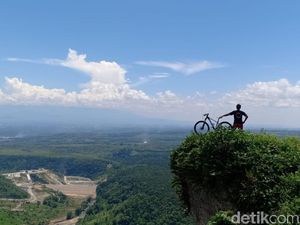 Ide Liburan Isra Miraj: Main Sepeda Gunung di Ponorogo Ide Liburan Isra Miraj: Main Sepeda Gunung di Ponorogo
