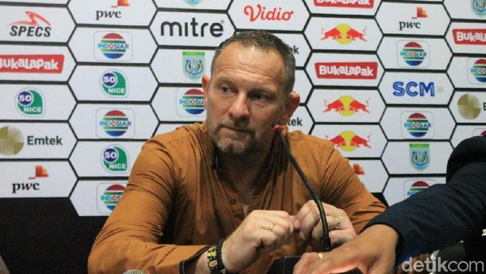 Dejan Antonic Manajer Madura United, Dejan Antonic.