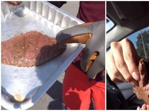 Karena Cuaca Terik, YouTuber Malaysia Ini Masak Steak Dalam Mobil