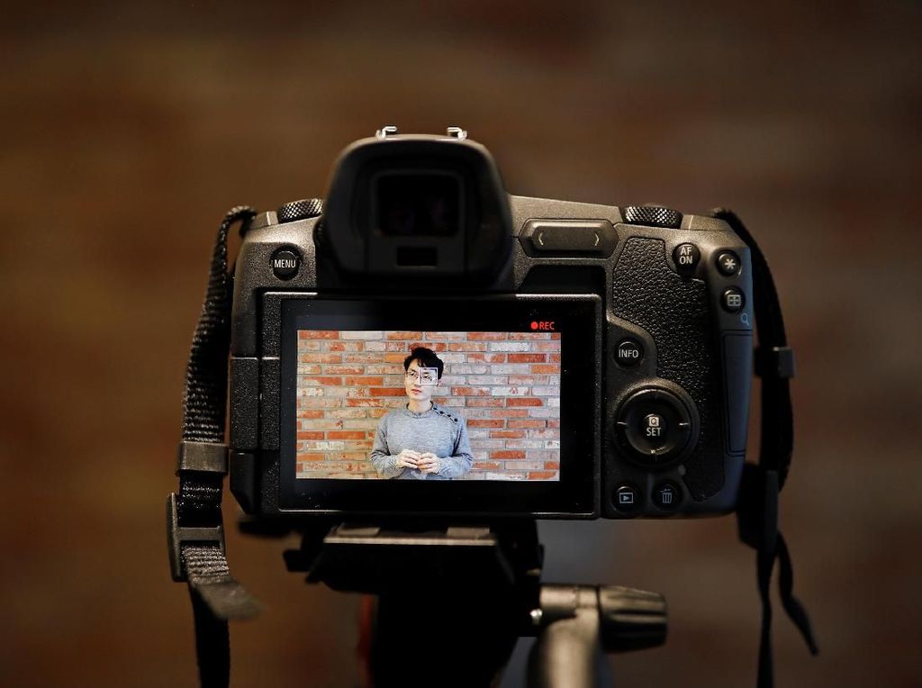 YouTuber 10 Ribu Subscriber Bisa Masuk UPN Veteran via Jalur Prestasi YouTuber 10 Ribu Subscriber Bisa Masuk UPN Veteran via Jalur Prestasi