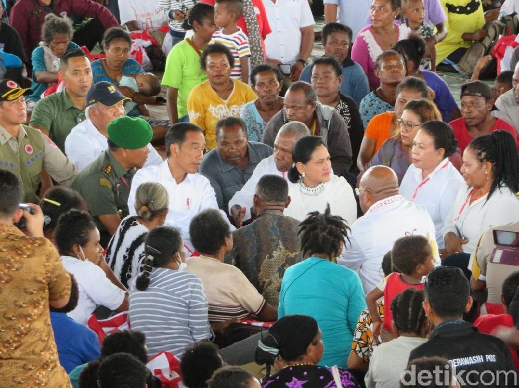 Saat Anak-Anak di Sentani Ingin Ikut Jokowi ke Jakarta