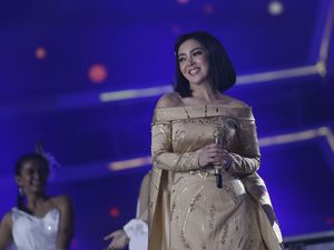 Syahrini Cerita Perbedaan setelah Nikah, Wajib Bikin Kopi Tiap Pagi Syahrini Cerita Perbedaan setelah Nikah, Wajib Bikin Kopi Tiap Pagi