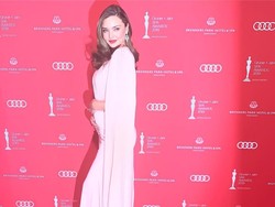 Cara Esktrem Miranda Kerr untuk Hidup Sehat Bikin Netizen Takjub