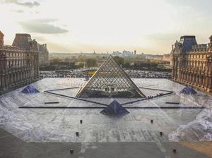 Keren Banget! Trik Ilusi Seniman JR Pukau Jutaan Pengunjung Museum Louvre Keren Banget! Trik Ilusi Seniman JR Pukau Jutaan Pengunjung Museum Louvre