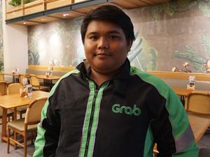Lulusan S1 Ini Bangga Jadi Ojol, Apa Alasannya?