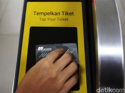Mungkinkah Ada Tarif MRT Khusus untuk Pelajar?