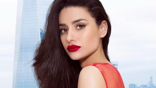 Cantik Banget, Kenalin Ini Putri Bintang Laga Jean-Claude Van Damme