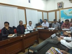 KPU Gelar Rapat Evaluasi Debat Keempat, Timses Jokowi-Prabowo Hadir
