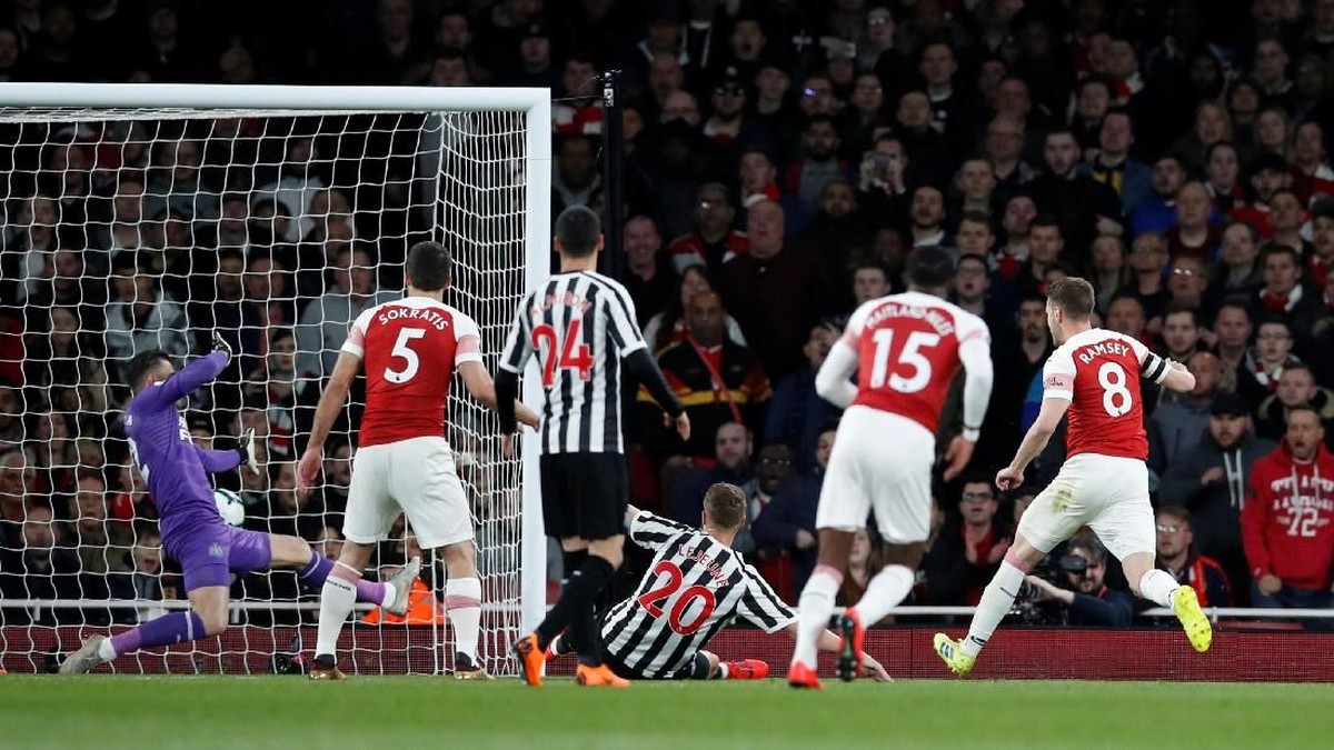 Arsenal memimpin 1-0 atas Newcastle United di babak pertama. (Foto: David Klein / Reuters)