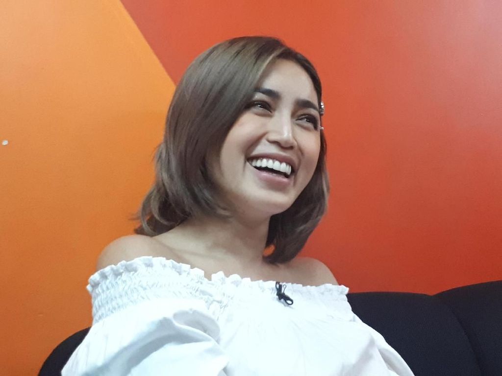Boy William, Awkarin hingga Jessica Iskandar juga Terseret Kasus Carding Boy William, Awkarin hingga Jessica Iskandar juga Terseret Kasus Carding