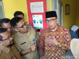Ridwan Kamil akan Lobi Kemensos Agar Bisa Kelola SLBN Bandung Ridwan Kamil akan Lobi Kemensos Agar Bisa Kelola SLBN Bandung