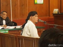 Dari Balik Penjara, Ahmad Dhani Rilis Album Baru