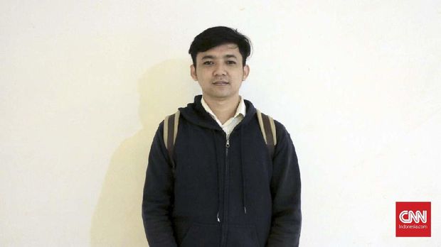 Para Pencari Kerja, Lowongan dan Standar Tinggi Perusah(HOLD)