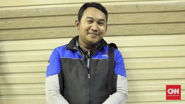 Para Pencari Kerja, Lowongan dan Standar Tinggi Perusah(HOLD)