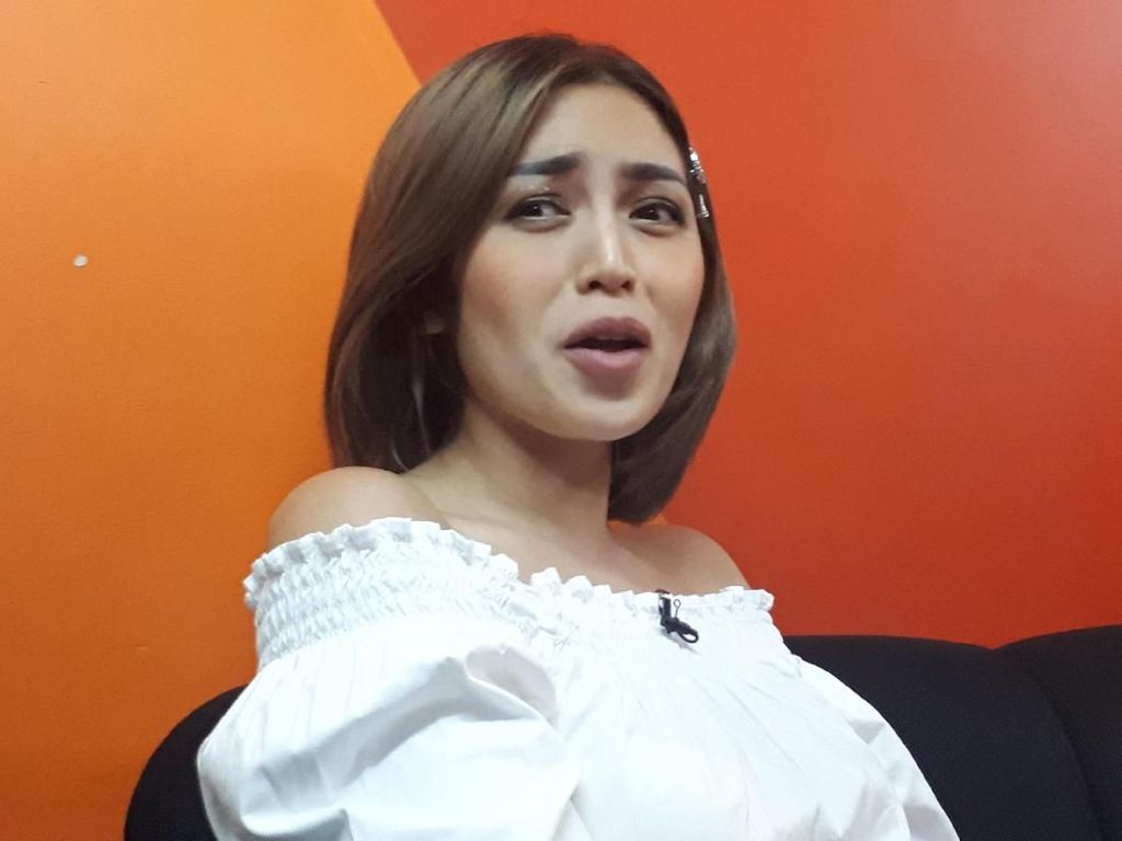 Tetangga Meninggal Gegara Corona, Jedar Ungkap Kekhawatiran Tetangga Meninggal Gegara Corona, Jedar Ungkap Kekhawatiran