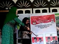 Wagub NTB Tunjuk Foto Jokowi Saat Simulasi, Bawaslu Tak Temukan Pelanggaran