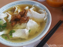 Bubur Ikan Ahian : Empuk Gurih Bubur Ikan Napoleon Berbumbu Minimalis