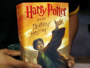 Buku Harry Potter Pernah Dilarang Beredar di Prancis dan Rusia Buku Harry Potter Pernah Dilarang Beredar di Prancis dan Rusia
