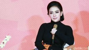 Gaya Mewah Artis Nyoblos: Jam Syahrini Rp 1 M, Belt Mayangsari Rp 100 Juta