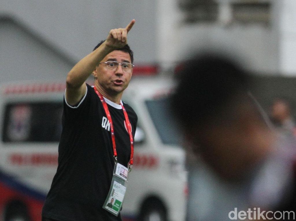 PSM Tak Mau Terkecoh dengan Posisi Persija di Klasemen PSM Tak Mau Terkecoh dengan Posisi Persija di Klasemen