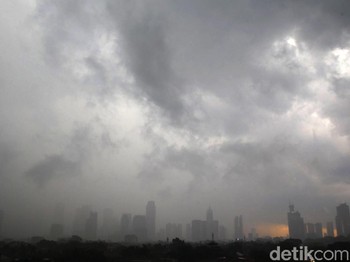 Kisah Sumantri Jinakkan Hujan di India Hingga Turki Kisah Sumantri Jinakkan Hujan di India Hingga Turki