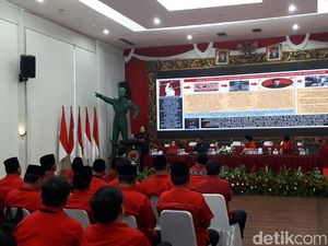 Megawati Cerita Neno Warisman Pengaruhi Warga Kebagusan Saat Pilgub DKI Megawati Cerita Neno Warisman Pengaruhi Warga Kebagusan Saat Pilgub DKI