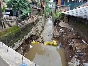 Sungai di Bandung Kritis, Begini Upaya Pemkot Antisipasi Banjir Sungai di Bandung Kritis, Begini Upaya Pemkot Antisipasi Banjir