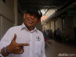 Datangi Bawaslu, Eggi Sudjana Ungkit Pilpres 2014 dan Meninggalnya Ketua KPU