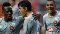 Serangan bertubi-tubi Kaya FC akhirnya membuahkan hasil pada di masa injuty time. Pada menit ke-90+3, Marwin Angeles merobek gawang Rivki usai memanfaatkan umpan tendangan bebas Bedic.