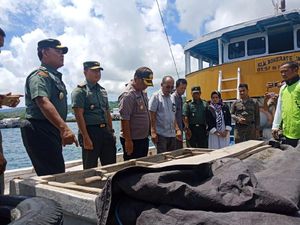 Pangdam Hasanuddin Pastikan TNI Siap Bantu KPU Kirim Logistik Pemilu