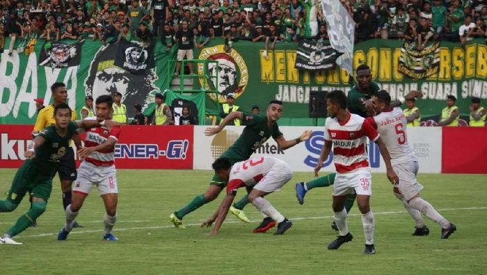 Image result for Madura United VS Persebaya Surabaya