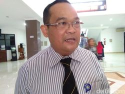 Rektor UNY Resmi Daftar Pilkada Gunungkidul, Diusung 4 Parpol