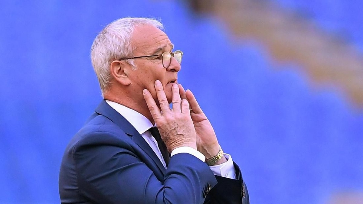 Claudio Ranieri bakal bekerja keras mengangkat performa AS Roma (Alberto Lingria/REUTERS)