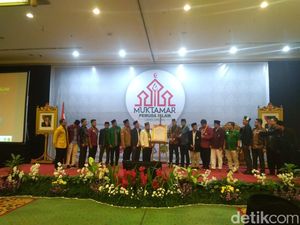 Waketum DMI Syafruddin Buka Muktamar Pemuda Islam Waketum DMI Syafruddin Buka Muktamar Pemuda Islam