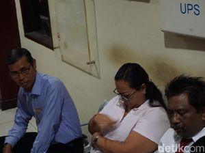 Eks Wagub Bali Sudikerta Ditangkap, Istri Datangi Polda Bali Eks Wagub Bali Sudikerta Ditangkap, Istri Datangi Polda Bali