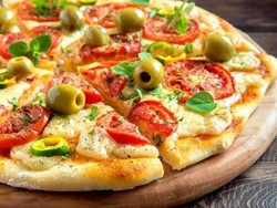 Wow! Banyak Orang Kaya Asal Nigeria Pesan Pizza Langsung dari London