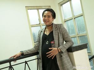 Cara Jitu Poppy Sovia Hadapi Mom Shaming soal Tato