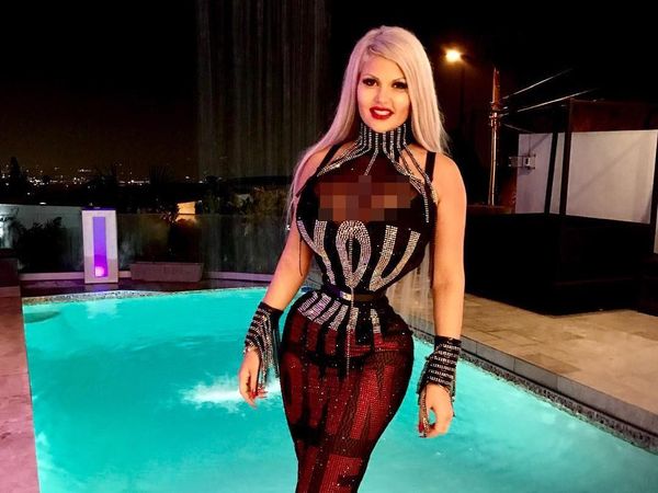 Potret Wanita dengan Pinggang Terkecil Pasca 7 Minggu Melahirkan