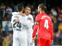Kini, El Real di urutan ketiga dengan perolehan 57 poin, selisih lima poin dari Atletico sedangkan Valencia naik ke urutan kelima usai mengumpulkan 46 poin.