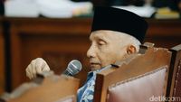 Amien Rais Bersaksi di Sidang Ratna Sarumpaet