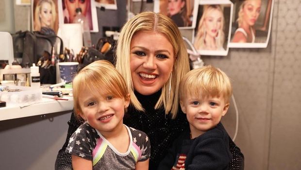 Kelly Clarkson