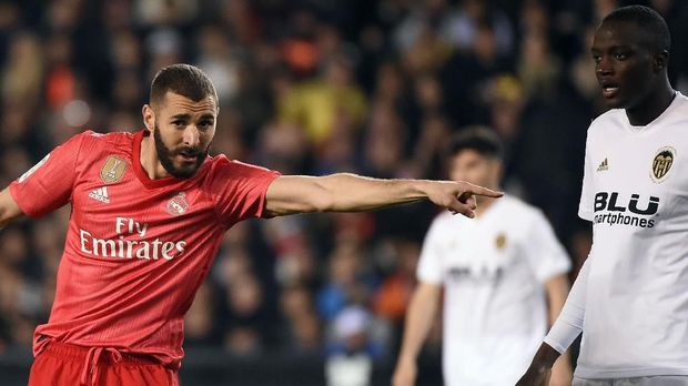 Karim Benzema jadi salah satu pemain yang dijagokan sebagai bintang di El Clasico.