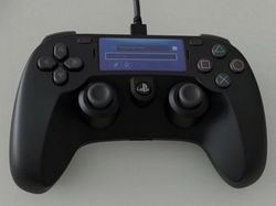 Apa Iya Ini DualShock buat PS5, Kok Mirip Controller Xbox?