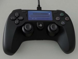 Apa Iya Ini DualShock buat PS5, Kok Mirip Controller Xbox? Apa Iya Ini DualShock buat PS5, Kok Mirip Controller Xbox?