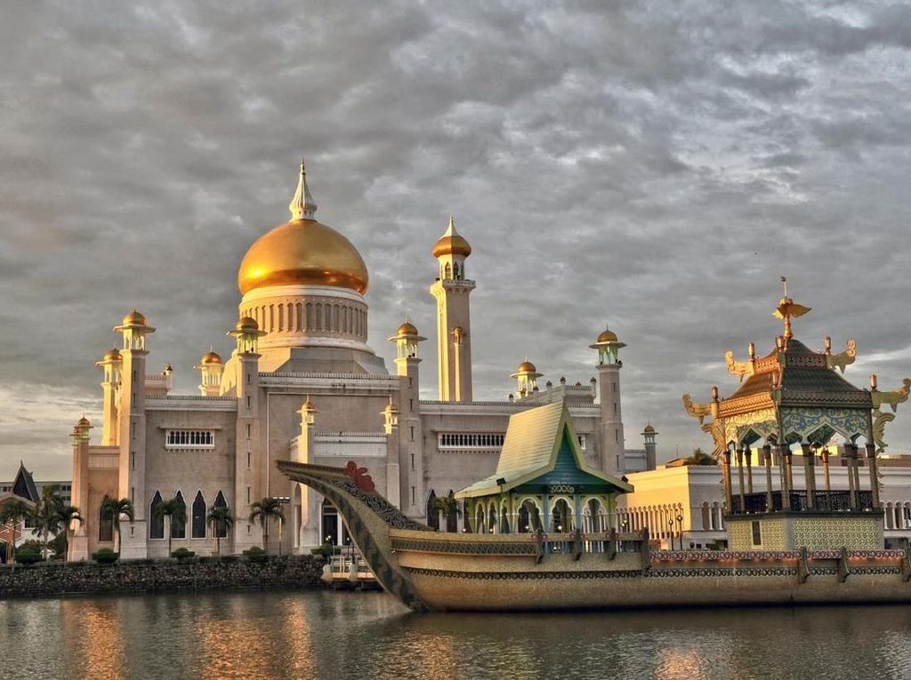 Foto Negara Islam Tajir Tanpa Alkohol dan Rokok Foto Negara Islam Tajir Tanpa Alkohol dan Rokok